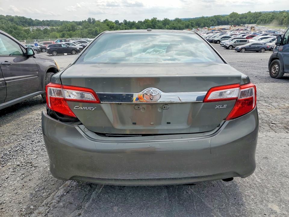 Photo 6 from auction – 2012 TOYOTA CAMRY with VIN 4T1BF1FK4CU607212