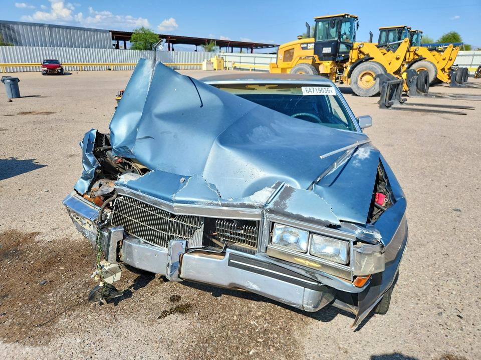 Photo 5 from auction – 1985 CADILLAC FLEETWOOD with VIN 1G6DW4789F9735909
