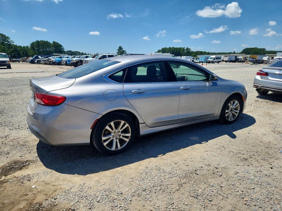Photo 3 from auction – 2015 CHRYSLER 200 with VIN 1C3CCCAB8FN654573
