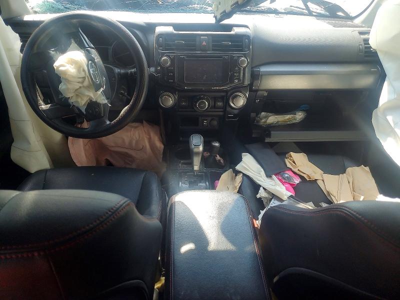 Photo 8 from auction – 2017 TOYOTA 4RUNNER with VIN JTEBU5JR7H5470902