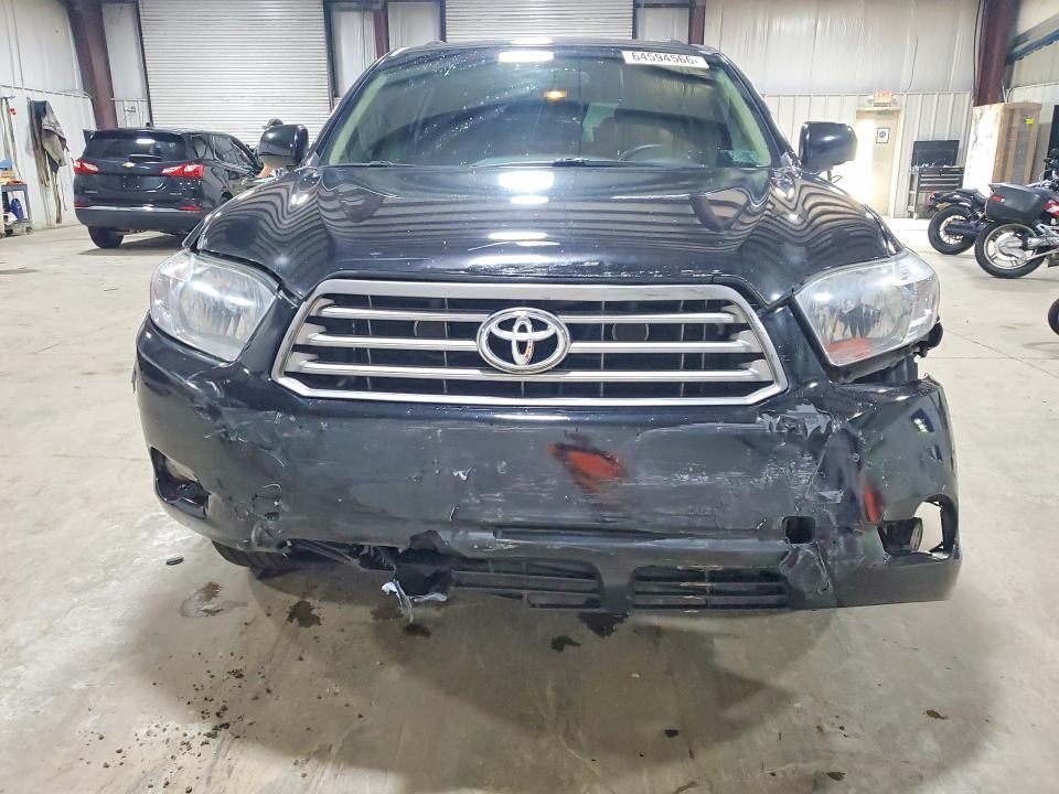 Photo 5 from auction – 2010 TOYOTA HIGHLANDER with VIN 5TDBK3EHXAS028843
