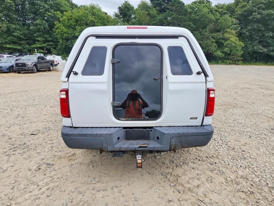 Foto 6 de la subasta – 2008 FORD F250 con VIN 1FTNF21558EA07891