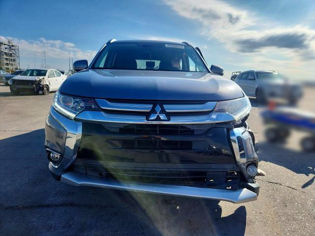 Photo 5 from auction – 2018 MITSUBISHI OUTLANDER with VIN JA4AD3A39JZ008740