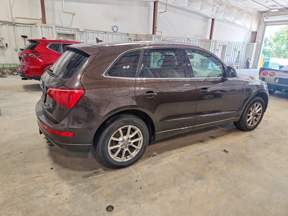 Photo 3 from auction – 2011 AUDI Q5 with VIN WA1LFAFP0BA029169