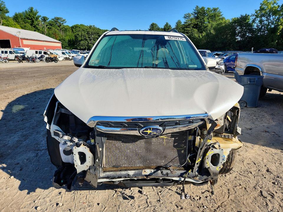 Photo 5 from auction – 2018 SUBARU FORESTER with VIN JF2SJAJC4JH563612