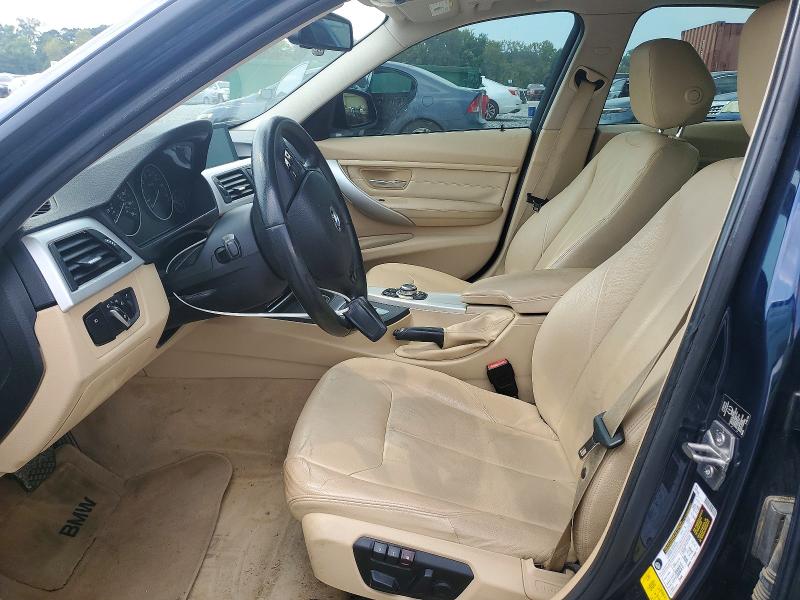 Photo 7 from auction – 2013 BMW 328 with VIN WBA3A5C53DF355677