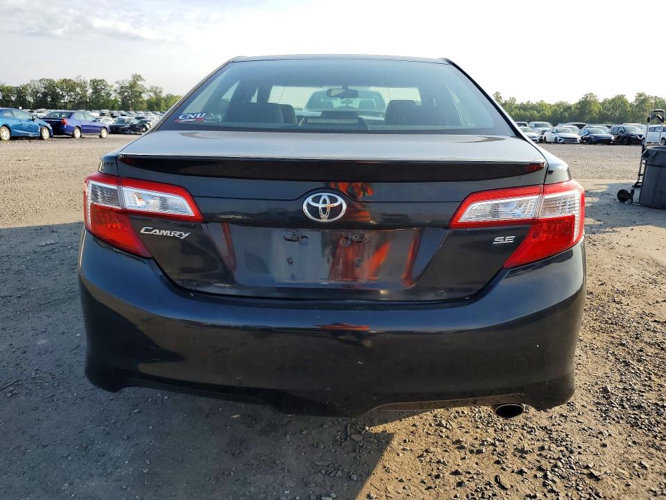Foto 6 de la subasta – 2012 TOYOTA CAMRY con VIN 4T1BF1FK4CU044744