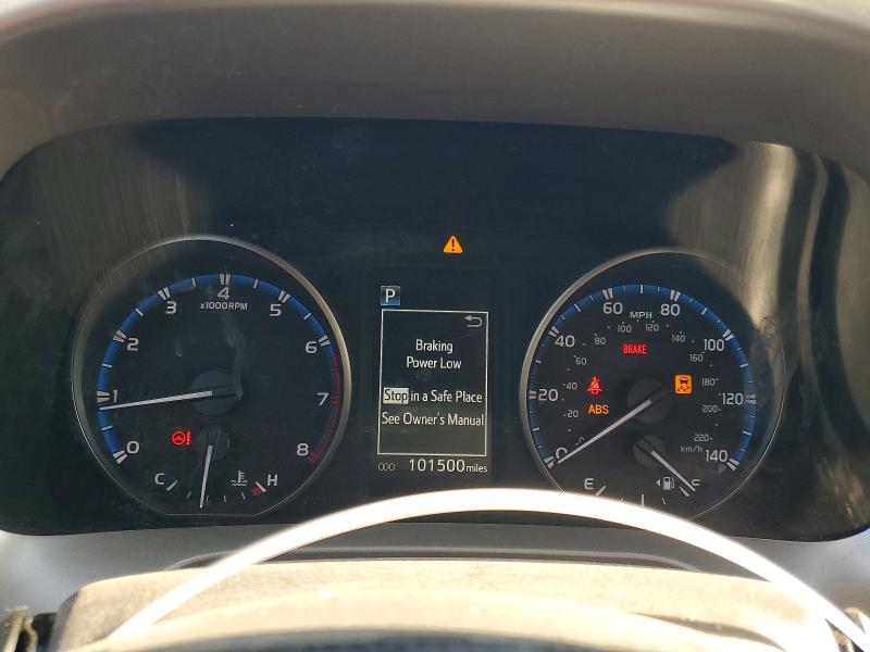 Photo 9 from auction – 2017 TOYOTA RAV4 with VIN 2T3RFREV3HW551044