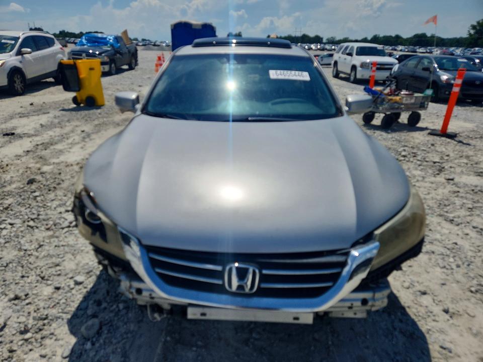 Photo 5 from auction – 2013 HONDA ACCORD with VIN 1HGCR3F9XDA031879