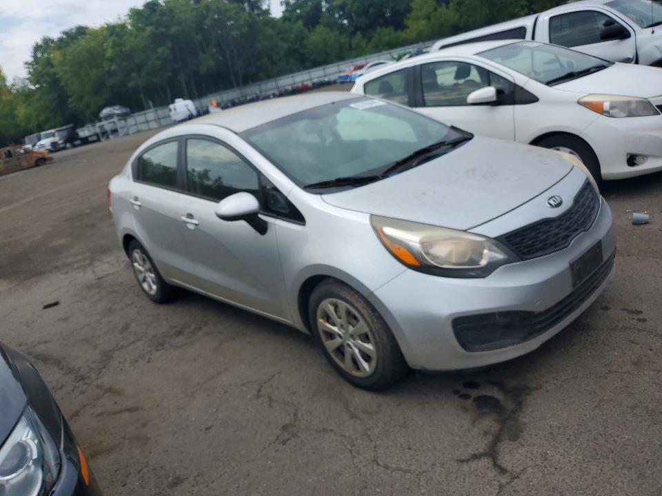 صورة رقم 4 من المزاد - 2014 KIA RIO مع VIN KNADM4A35E6397812