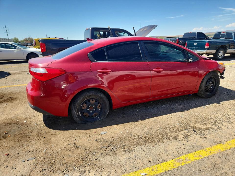 Photo 3 from auction – 2015 KIA FORTE with VIN KNAFX4A67F5426390