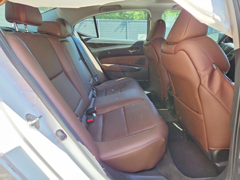 Фото 10 с аукциона – 2015 ACURA TLX с VIN 19UUB3F71FA010901