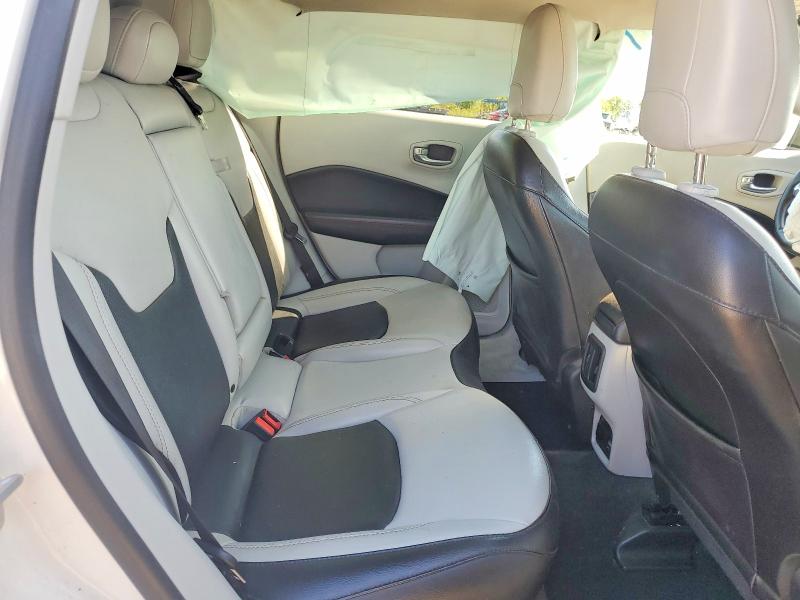 Photo 11 from auction – 2020 JEEP COMPASS with VIN 3C4NJDCB3LT221476