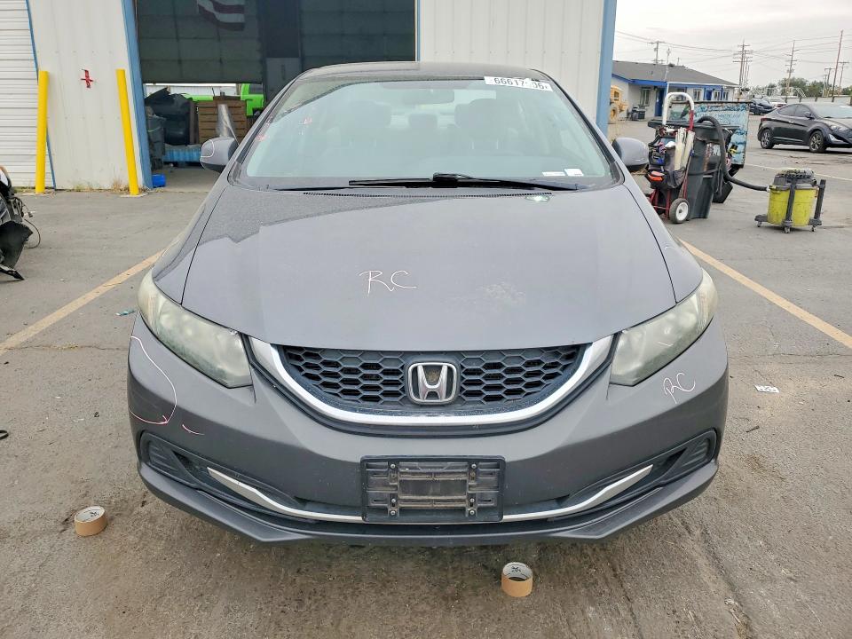 Photo 5 from auction – 2013 HONDA CIVIC with VIN 19XFB2F56DE058646