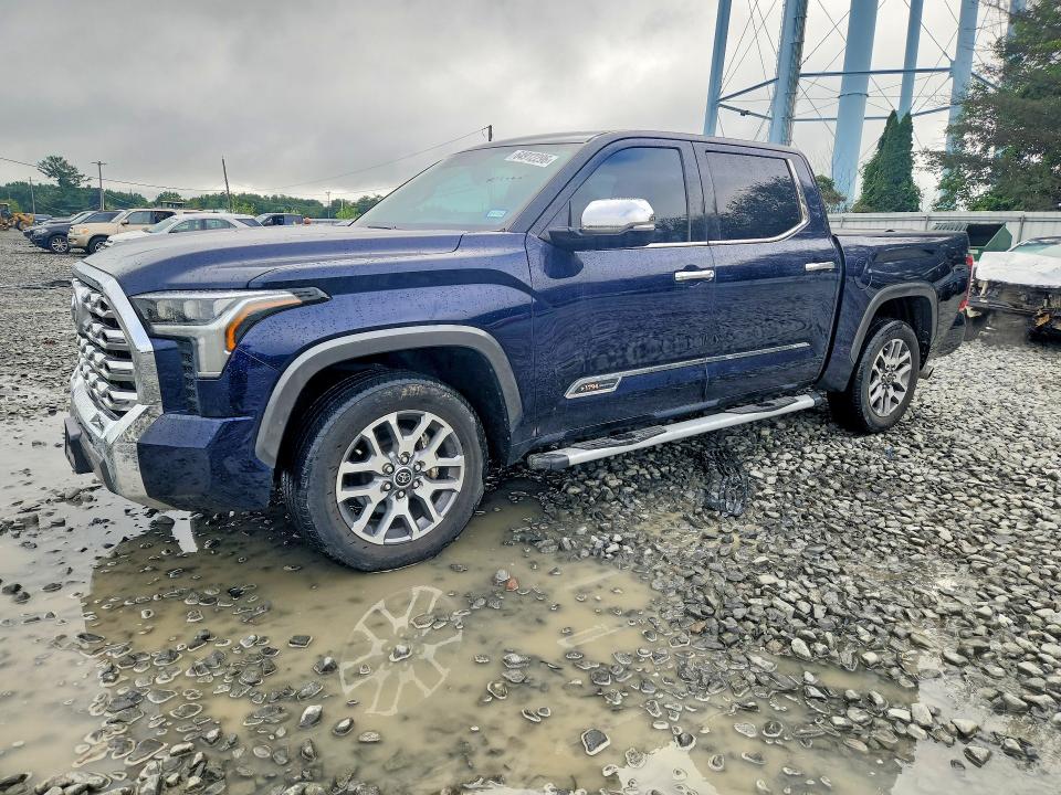 2023 TOYOTA TUNDRA - Търг №64912296