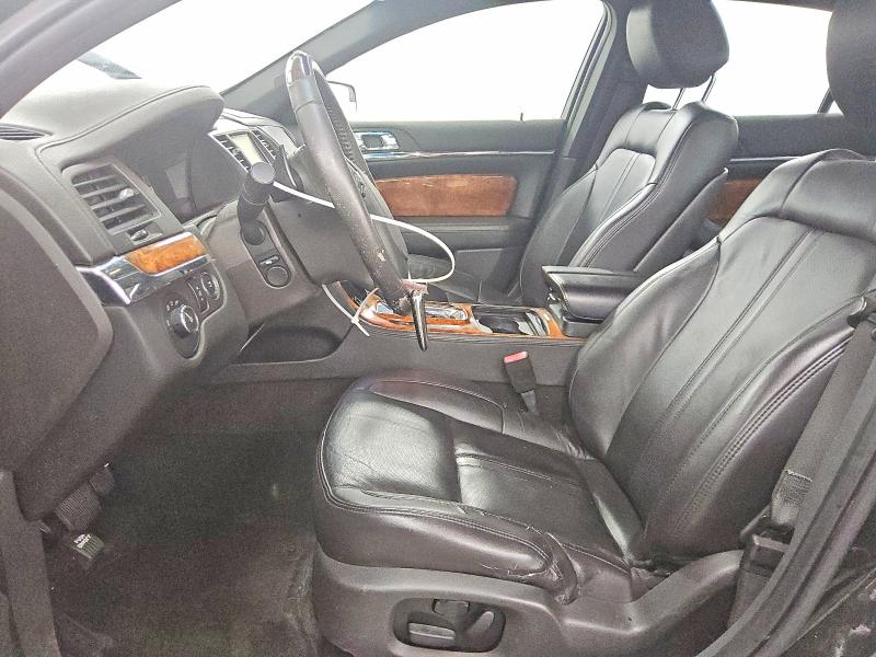 Photo 7 from auction – 2015 LINCOLN MKS with VIN 1LNHL9DK8FG605079