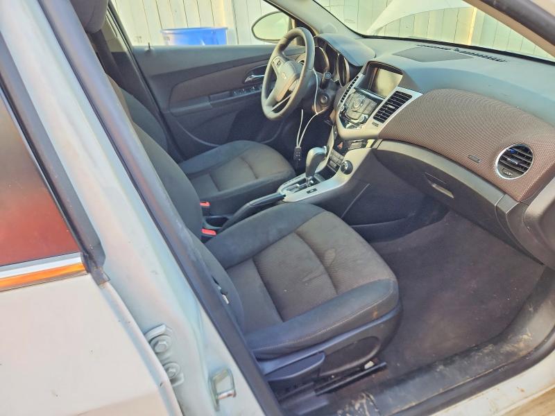 Photo 8 from auction – 2015 CHEVROLET CRUZE with VIN 1G1PC5SB9F7147041