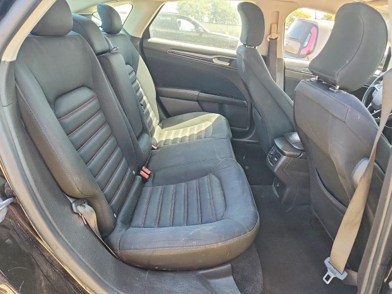 Фото 10 с аукциона – 2016 FORD FUSION с VIN 3FA6P0HD8GR187632