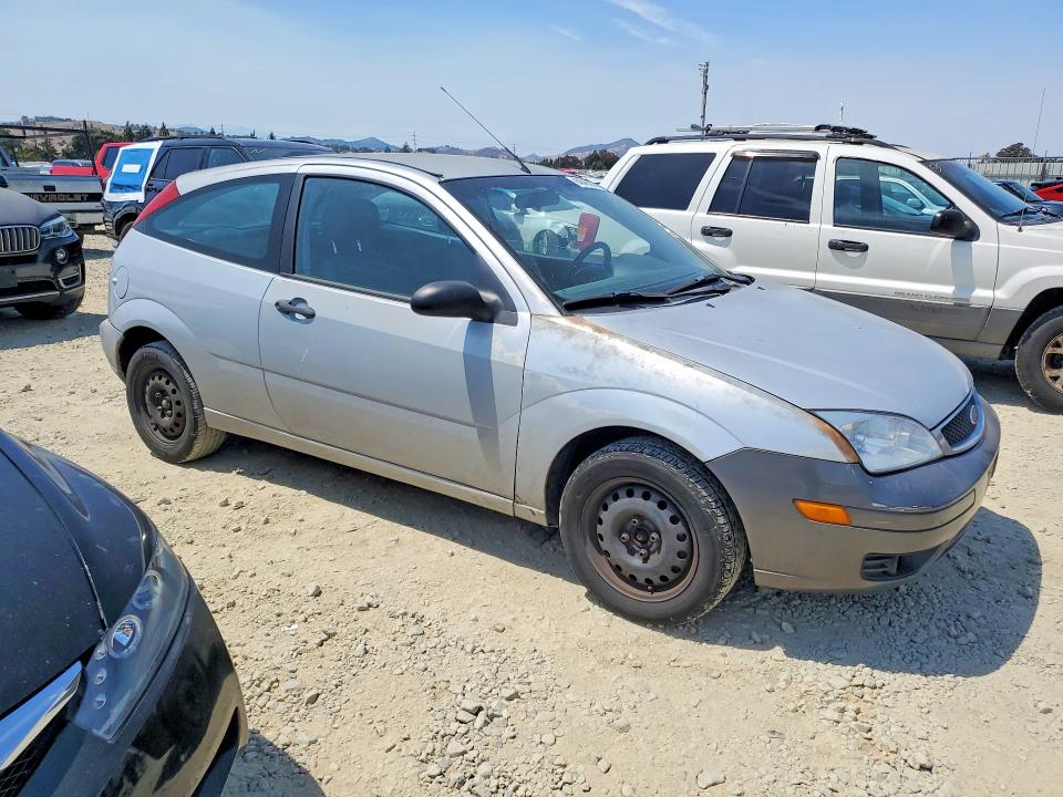 Photo 4 from auction – 2007 FORD FOCUS with VIN 1FAFP31N47W242966