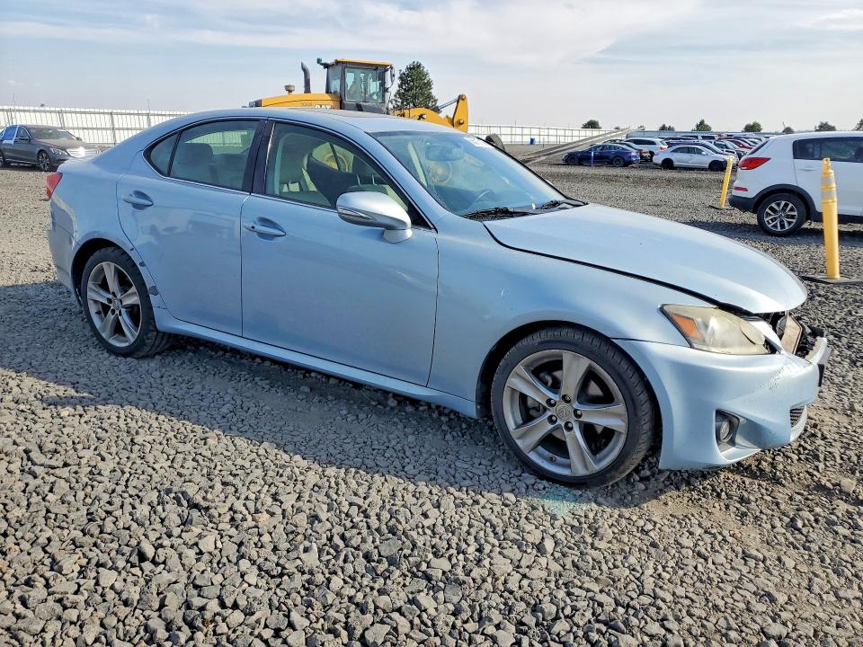 Photo 4 from auction – 2011 LEXUS IS 250 with VIN JTHBF5C28B5154283