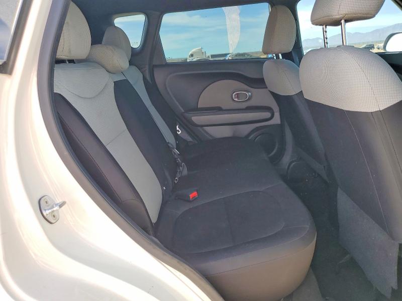 Photo 10 from auction – 2015 KIA SOUL with VIN KNDJN2A21F7153133