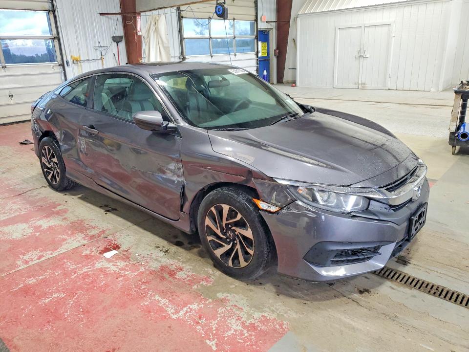 Photo 4 from auction – 2016 HONDA CIVIC with VIN 2HGFC4B08GH310961