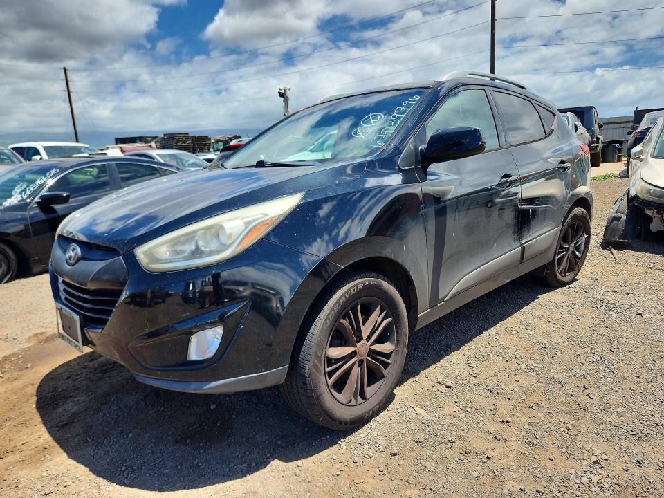 HYUNDAI TUCSON 2015 with VIN KM8JU3AG7FU042832 - Photo from auction