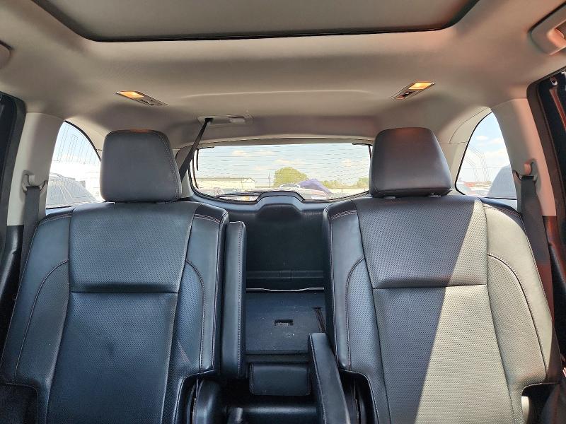 Photo 10 from auction – 2016 TOYOTA HIGHLANDER with VIN 5TDYKRFH5GS138672