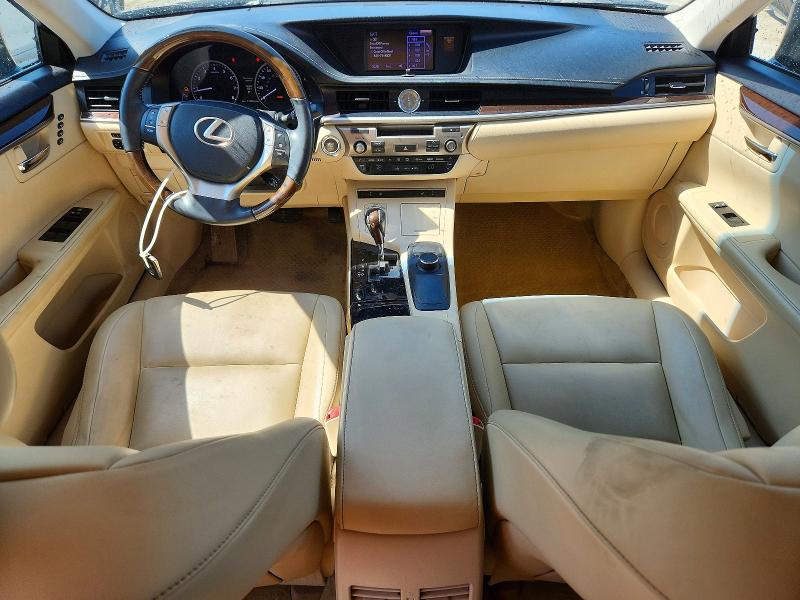 Zdjęcie 8 z aukcji – 2013 LEXUS ES z VIN JTHBK1GG2D2029682