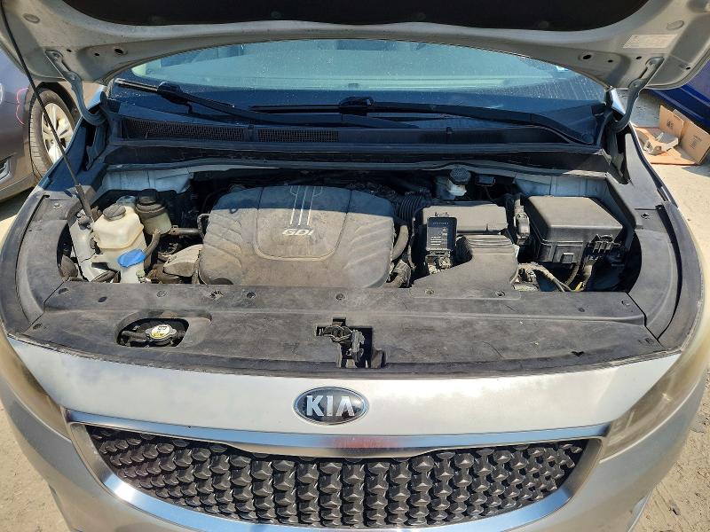 Photo 12 from auction – 2016 KIA SEDONA with VIN KNDMB5C12G6083709