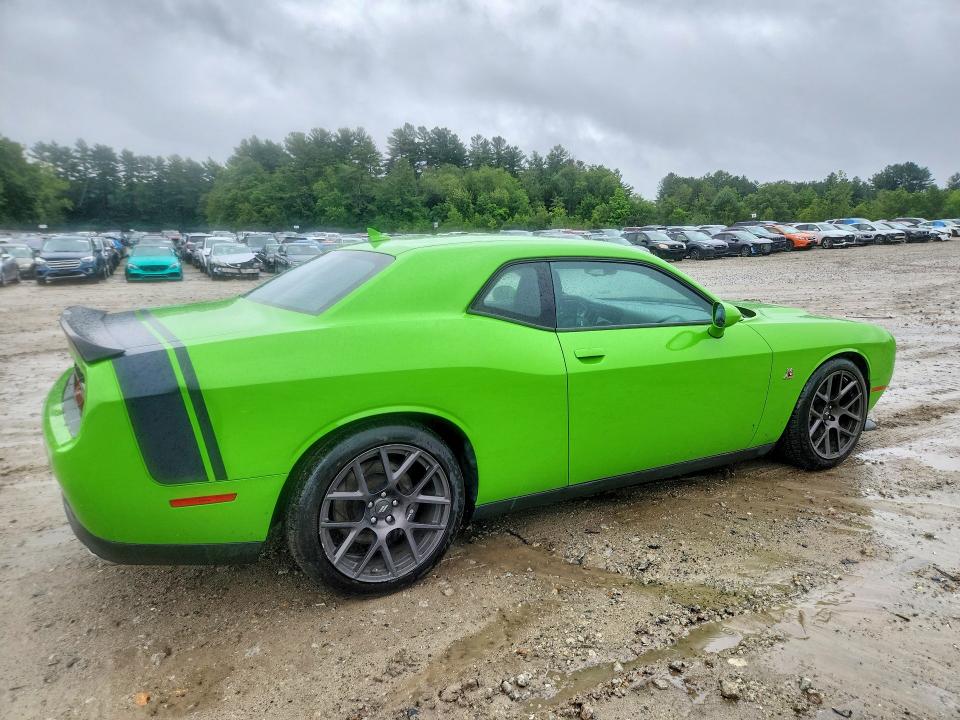 Photo 3 from auction – 2017 DODGE CHALLENGER with VIN 2C3CDZFJXHH598292