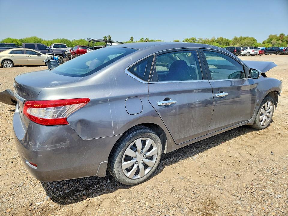 Photo 3 from auction – 2015 NISSAN SENTRA with VIN 3N1AB7AP3FY328341