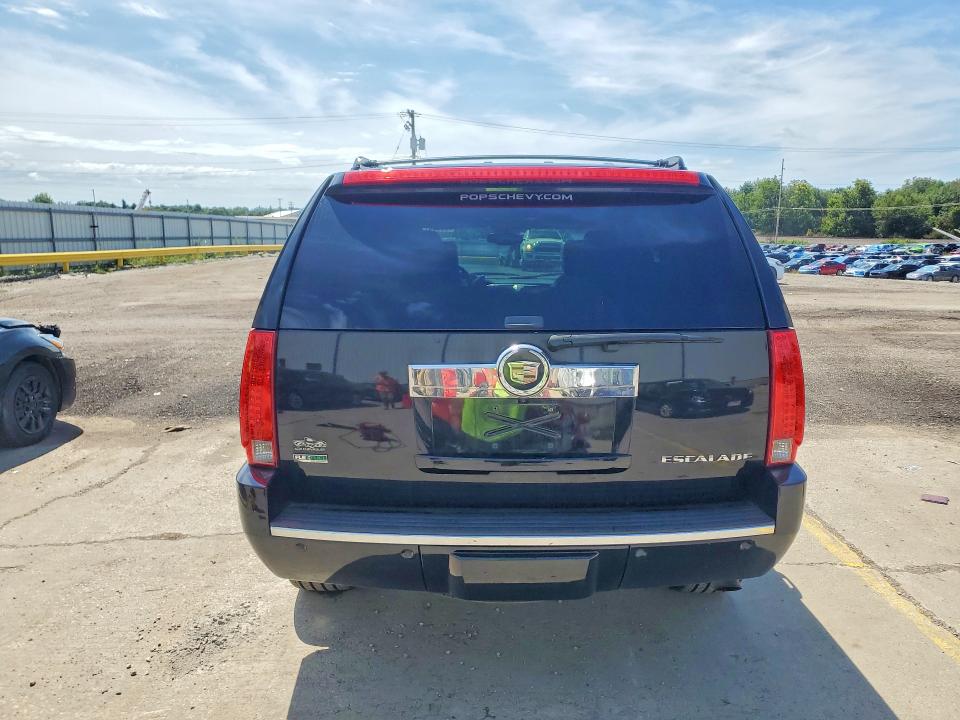 صورة رقم 6 من المزاد - 2011 CADILLAC ESCALADE مع VIN 1GYS4CEF3BR298449