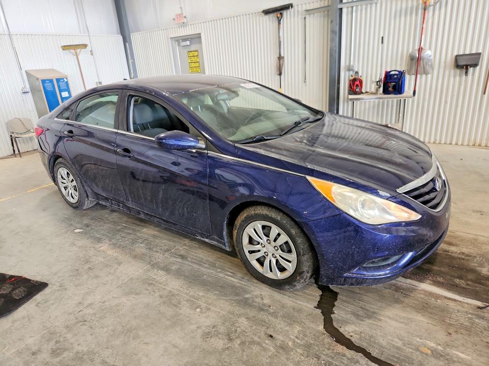 Photo 4 from auction – 2012 HYUNDAI SONATA with VIN 5NPEB4ACXCH342630
