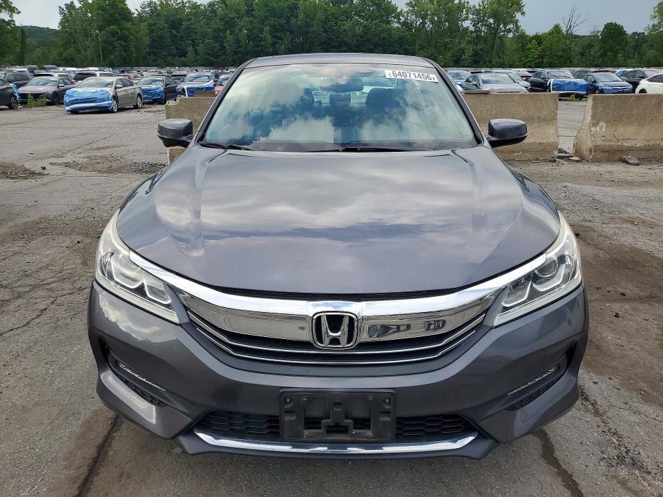 Photo 5 from auction – 2017 HONDA ACCORD with VIN 1HGCR2F8XHA249246