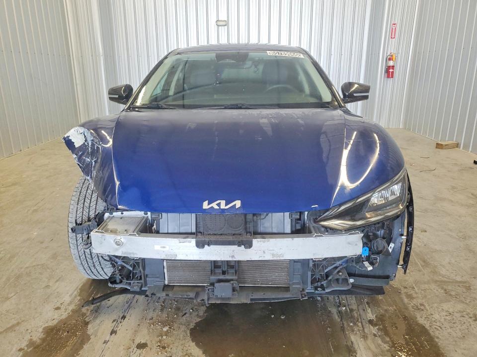 Photo 5 from auction – 2023 KIA EV6 with VIN KNDC34LA4P5603322
