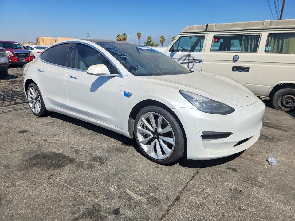 Photo 4 from auction – 2020 TESLA MODEL 3 with VIN 5YJ3E1EB9LF742773