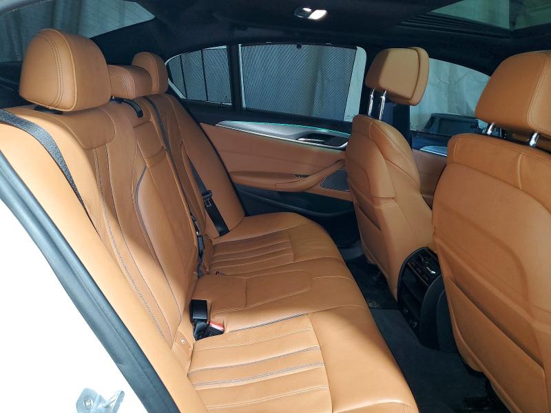 Photo 10 from auction – 2019 BMW M550XI with VIN WBAJB9C51KB287766