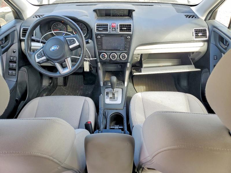 Photo 8 from auction – 2017 SUBARU FORESTER with VIN JF2SJAEC5HH509238