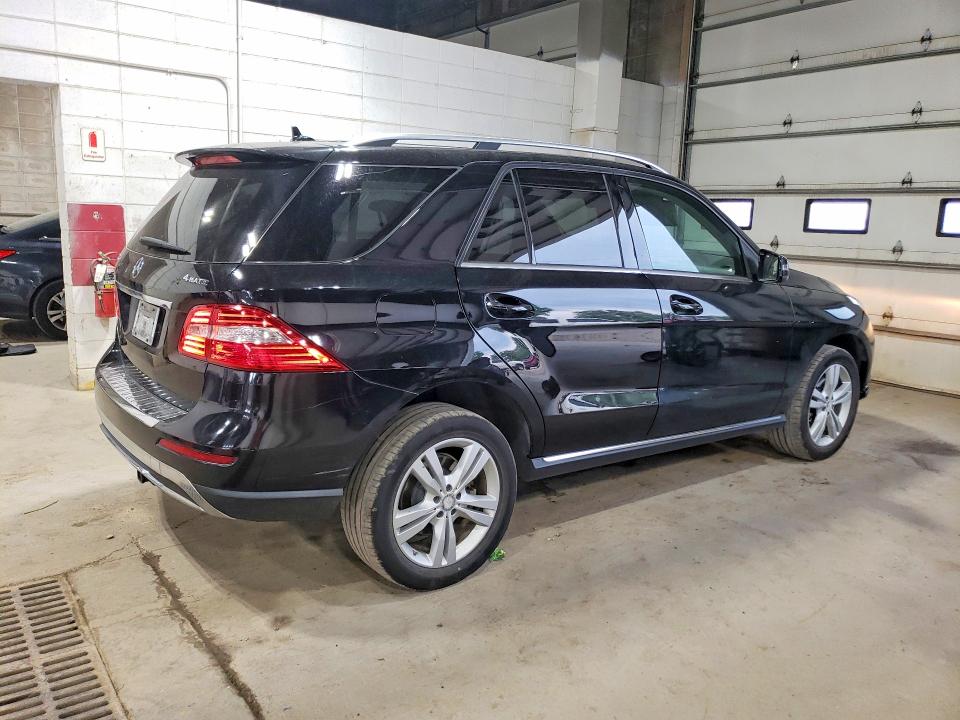 Photo 3 from auction – 2014 MERCEDES-BENZ ML with VIN 4JGDA5HB9EA330864