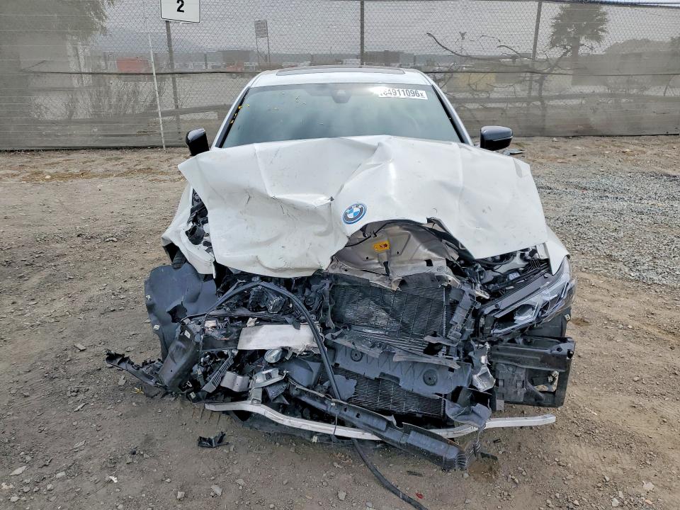 Foto 5 de la subasta – 2023 BMW 330E con VIN 3MW39FF04P8D57207
