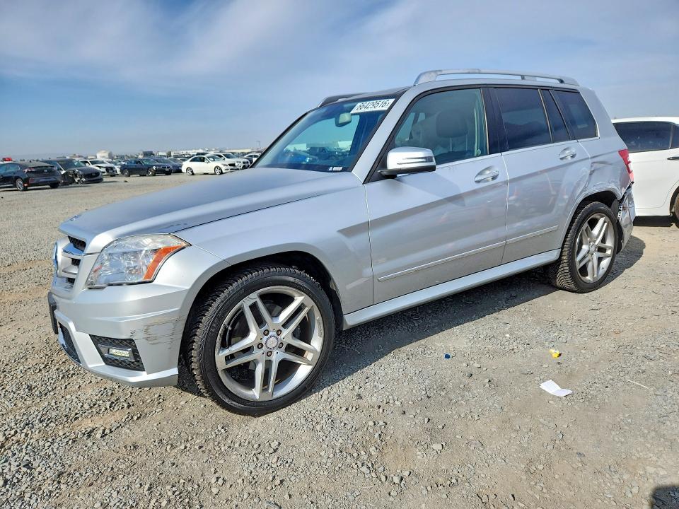 2011 MERCEDES-BENZ GLK