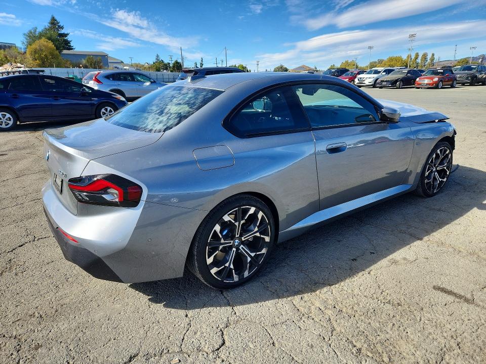 Снимка 3 от търг – 2025 BMW 230I с VIN 3MW23CM06S8F36520