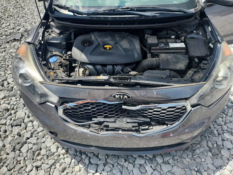 Photo 11 from auction – 2016 KIA FORTE with VIN KNAFX4A80G5549550