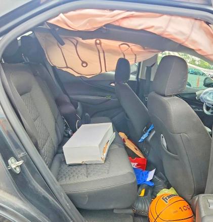 Photo 10 from auction – 2018 CHEVROLET EQUINOX with VIN 3GNAXJEV5JL404787