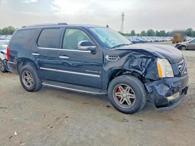Photo 4 from auction – 2007 CADILLAC ESCALADE with VIN 1GYFK638X7R199941