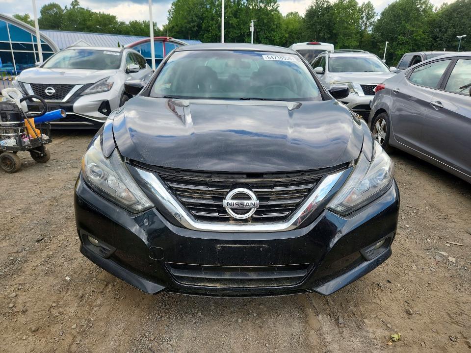 Photo 5 from auction – 2017 NISSAN ALTIMA with VIN 1N4AL3AP2HC283834