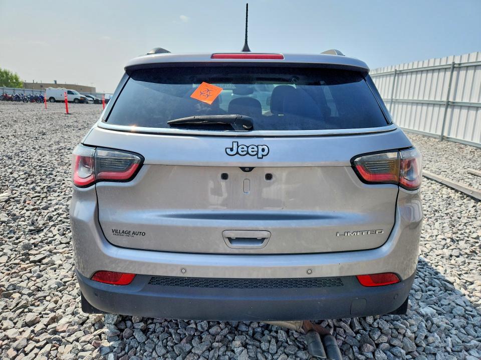 Снимка 6 от търг – 2018 JEEP COMPASS с VIN 3C4NJCCB4JT367974