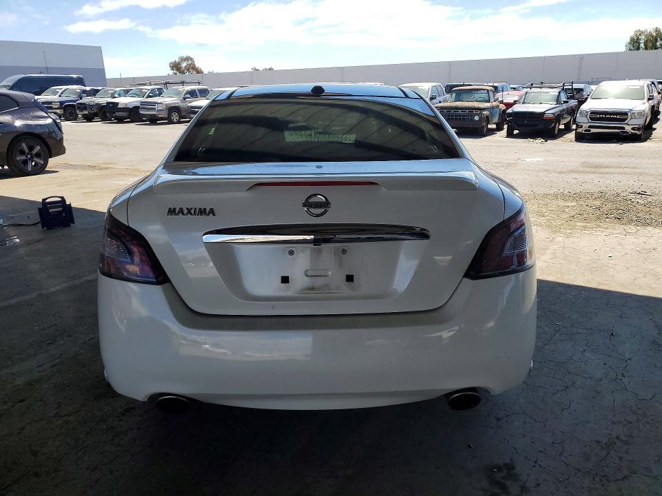 Photo 6 from auction – 2012 NISSAN MAXIMA with VIN 1N4AA5AP4CC854119