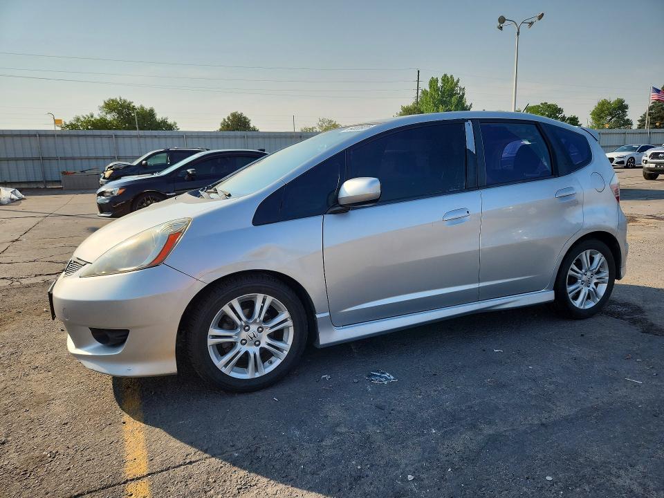 HONDA FIT 2011 with VIN JHMGE8H68BC006636 - Photo from auction